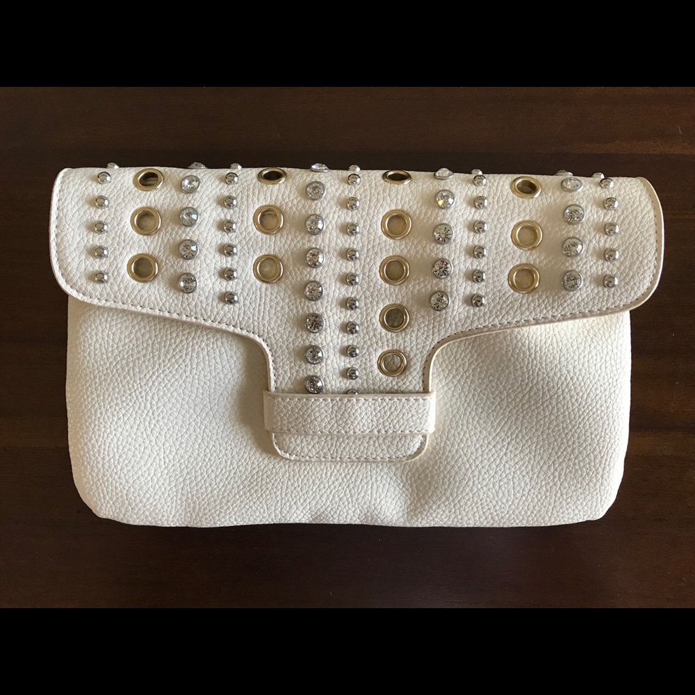 NWOT Charming Charlie purse/clutch